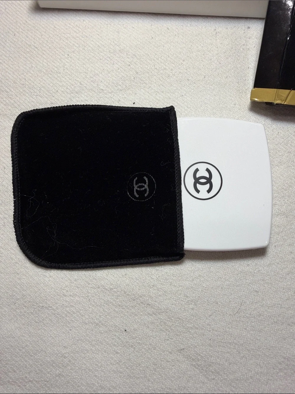 CHANEL White Compact Mirror with Black CC Logo